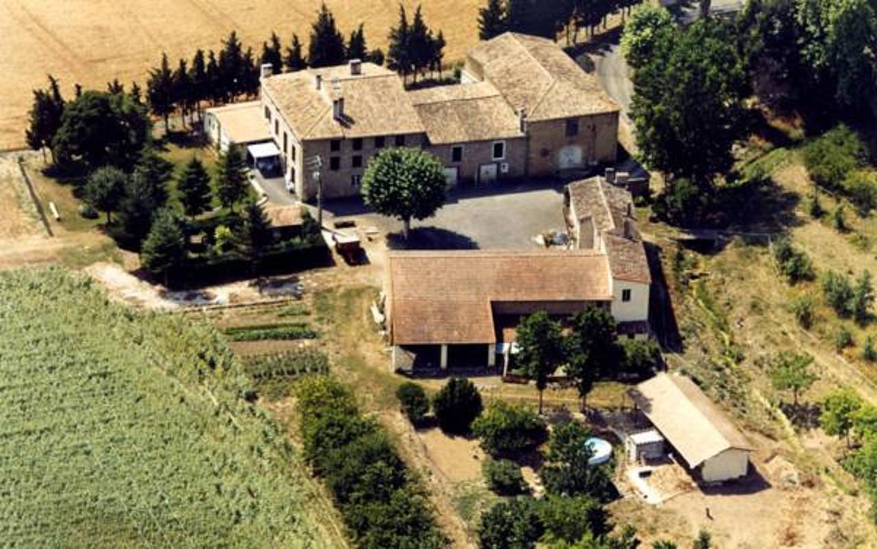 Domaine De Luzenac Bed & Breakfast Val-du-Faby Exterior photo